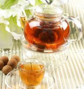 ���Գ��׵����Ʒ���